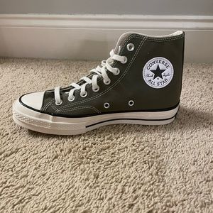 Green high top converse